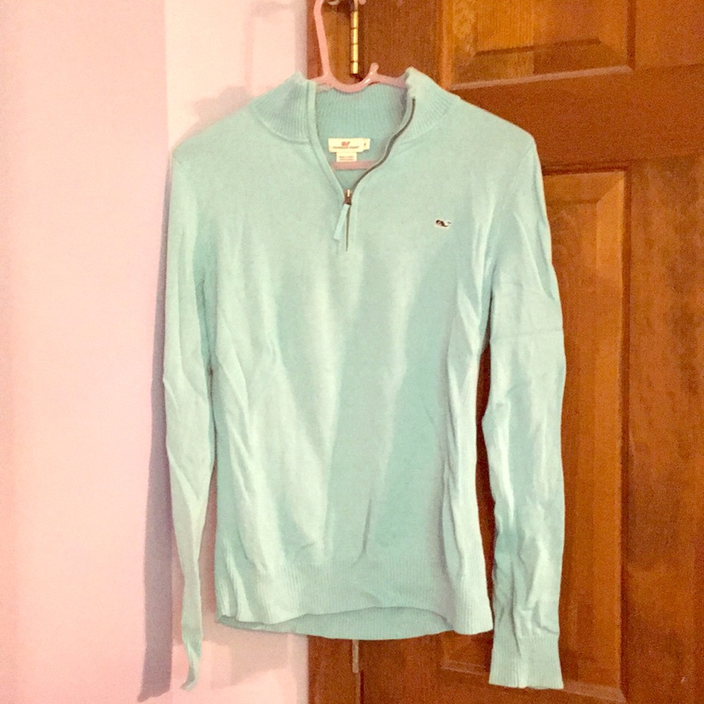 Vineyard vines sweater